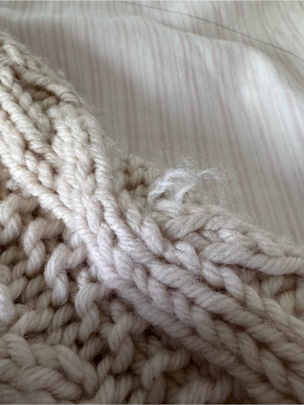 Abercrombie & Fitch Cream Cable Knit Babydoll Cardigan - Picture 11 of 11